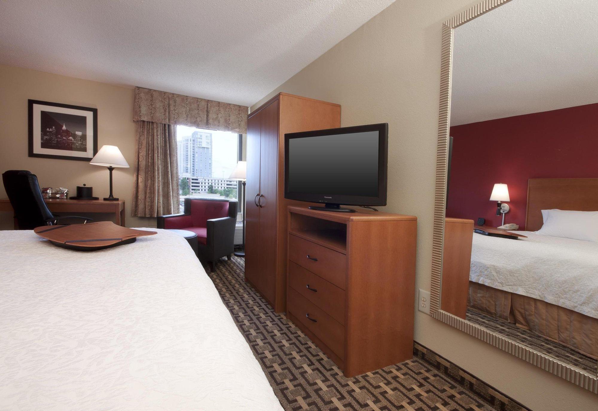 Hampton Inn Atlanta-Buckhead Exteriör bild