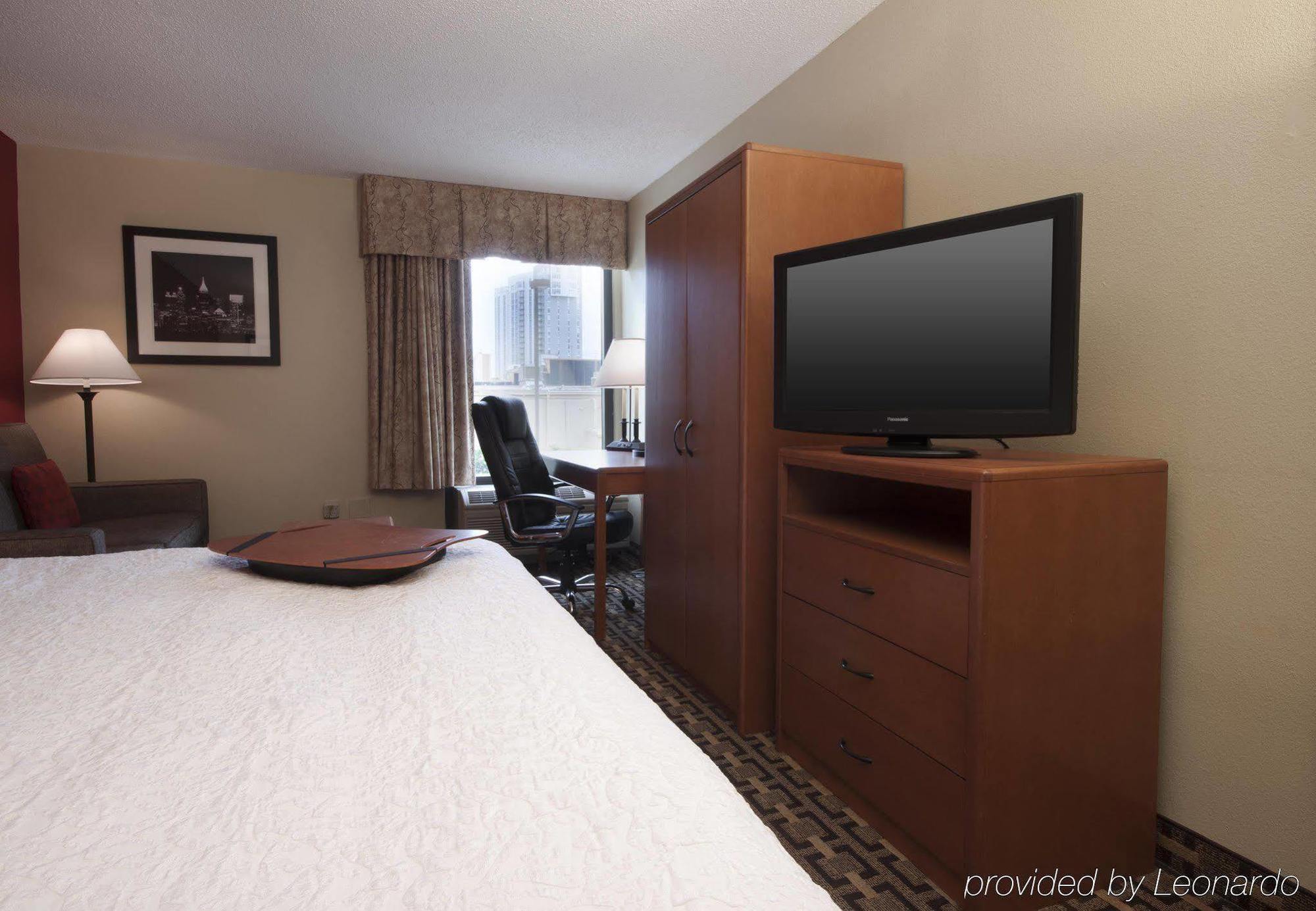 Hampton Inn Atlanta-Buckhead Exteriör bild